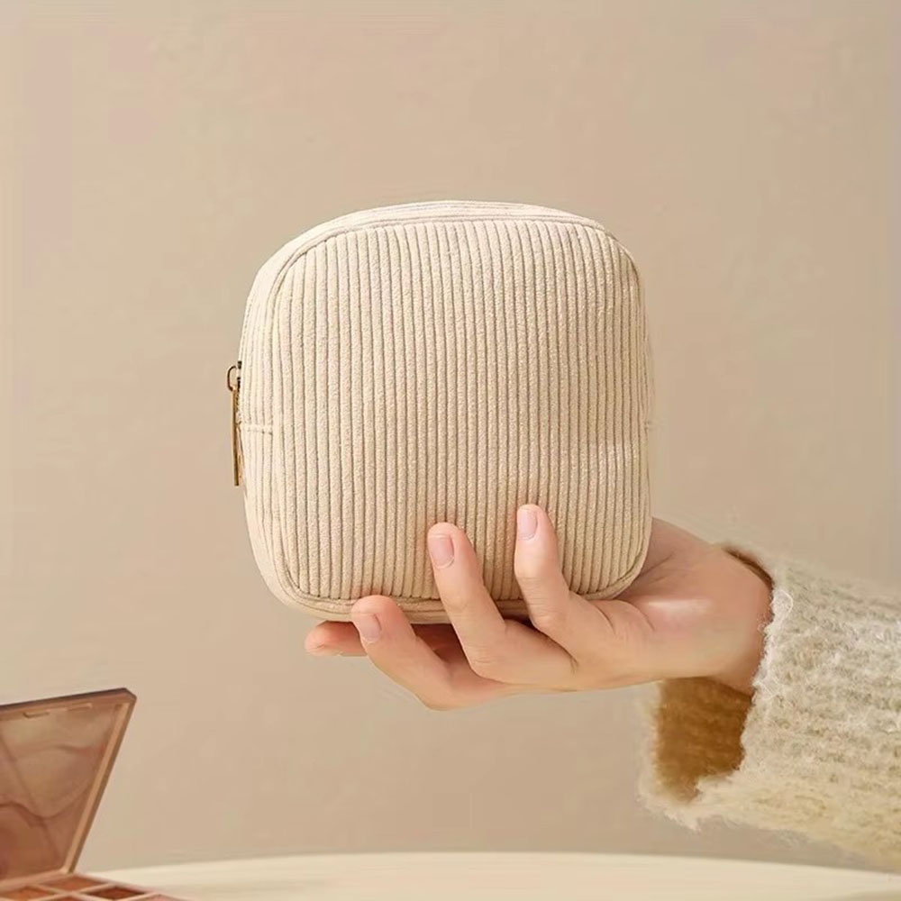 Torba o dużej pojemności na po – Cosmetic Bags recenzja i cena