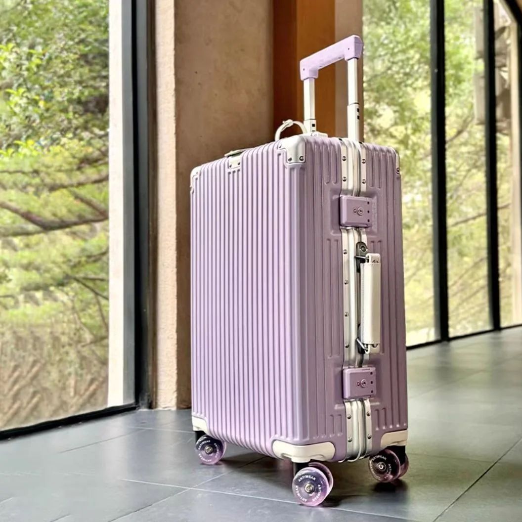 Walizka z aluminiową ramą, kol – Aluminum Frame Carry On Luggage recenzja i cena