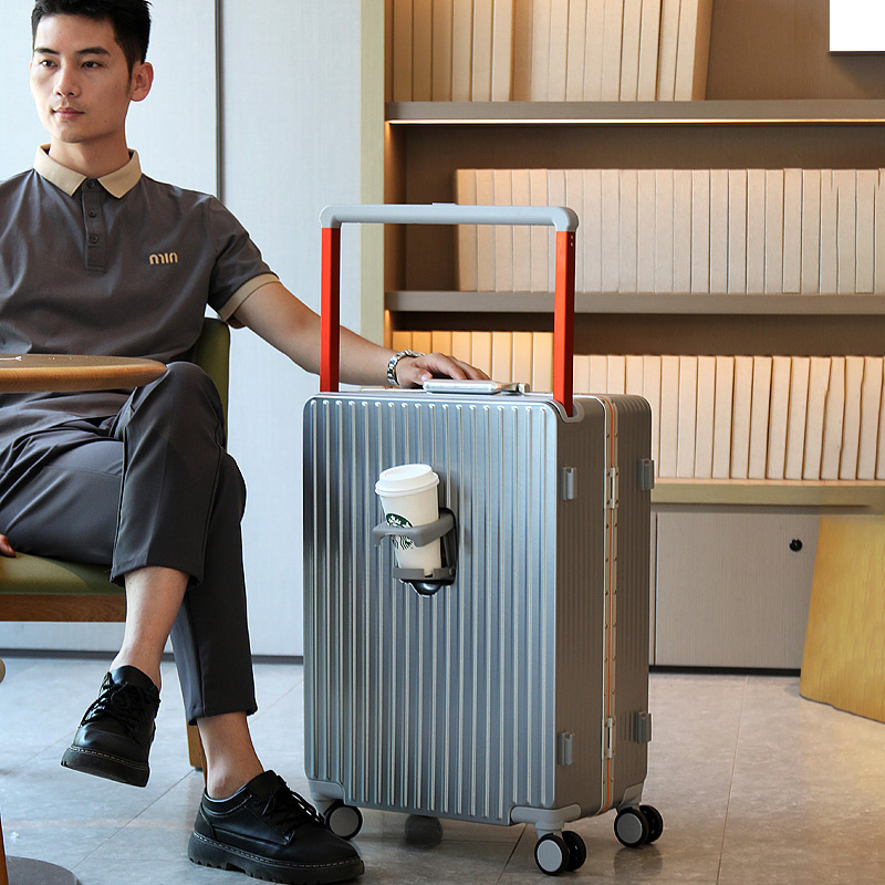 Nowa walizka na kółkach z szer – Spinner Wheel Rolling Suitcase 20 Inch recenzja i cena