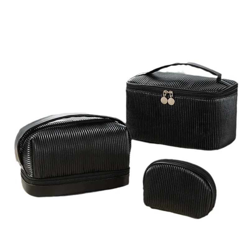 Urocza kosmetyczka z ekoskóry  – Cosmetic Bags recenzja i cena