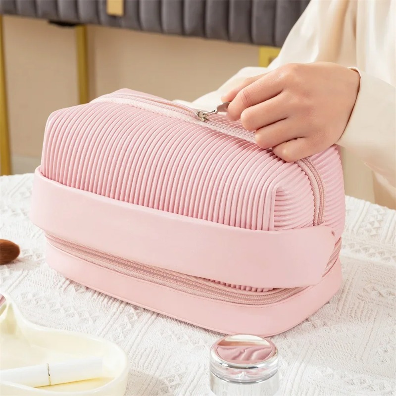 Urocza kosmetyczka z ekoskóry  – Cosmetic Bags recenzja i cena