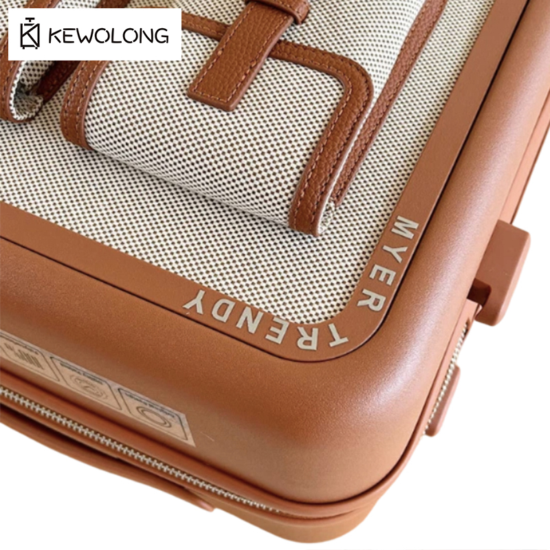 Walizka na kółkach w stylu vin – Spinner Wheel Rolling Suitcase 20 Inch recenzja i cena